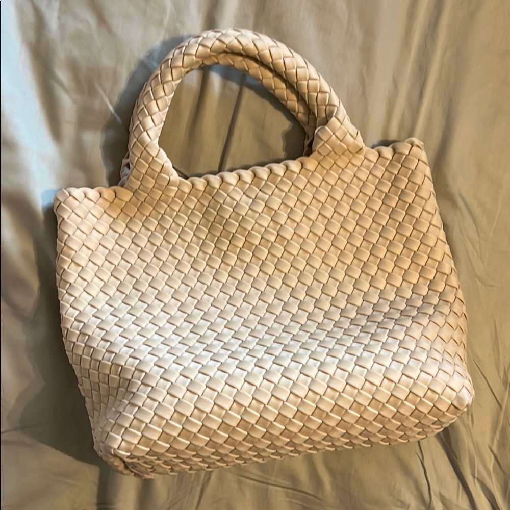 Sol & Selene Sky’s The Limit neoprene small tote - cream